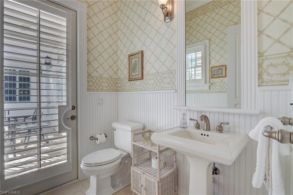 1551 Gulf Shore Blvd S, Naples, FL 34102 Photo