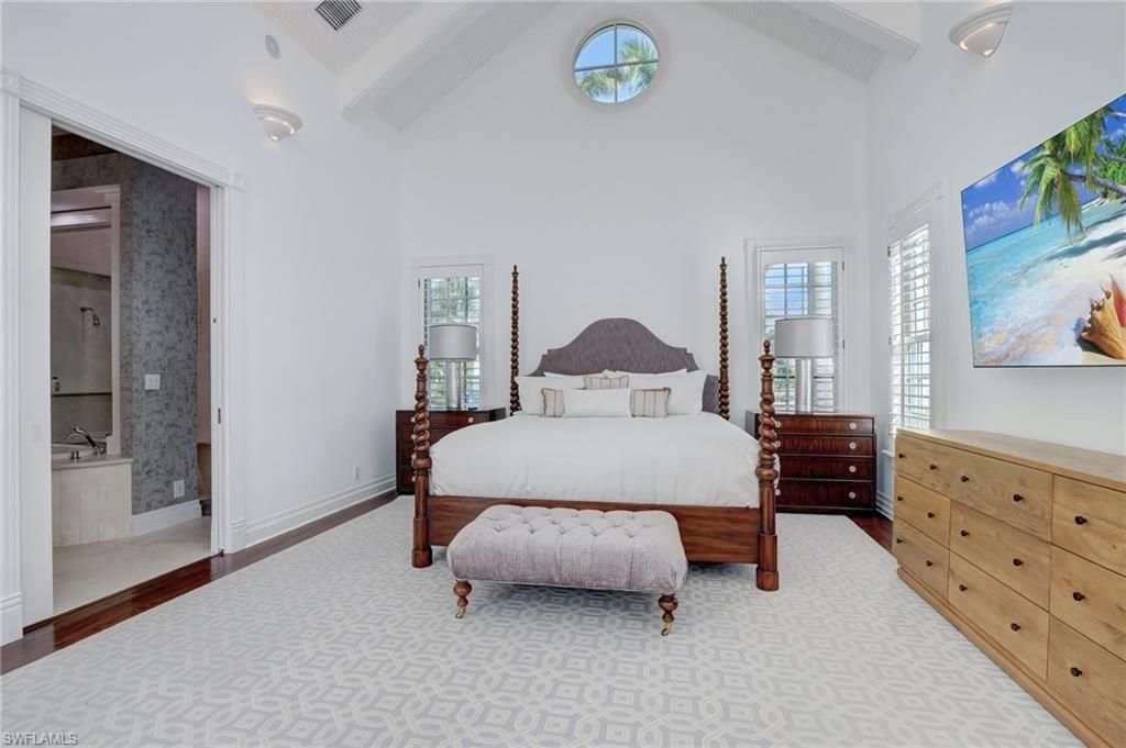1551 Gulf Shore Blvd S, Naples, FL 34102 Photo