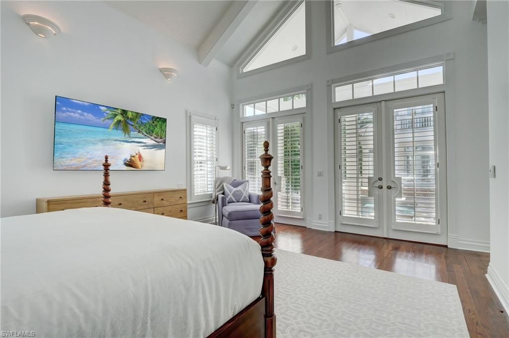 1551 Gulf Shore Blvd S, Naples, FL 34102 Photo