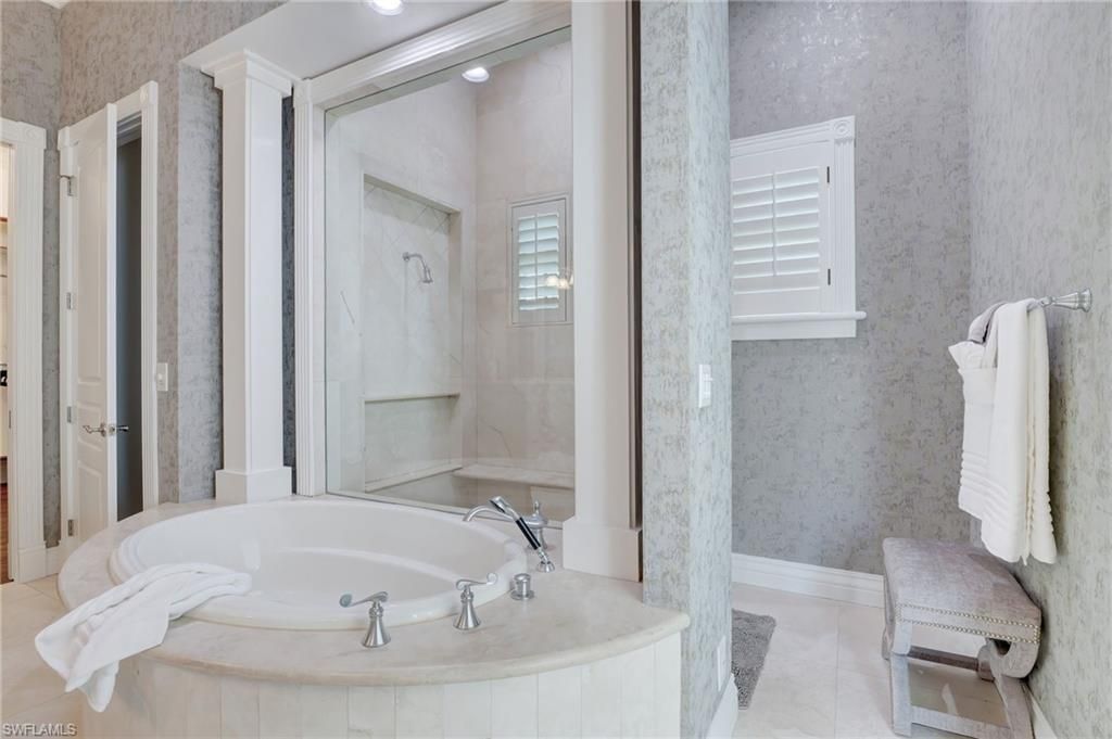 1551 Gulf Shore Blvd S, Naples, FL 34102 Photo