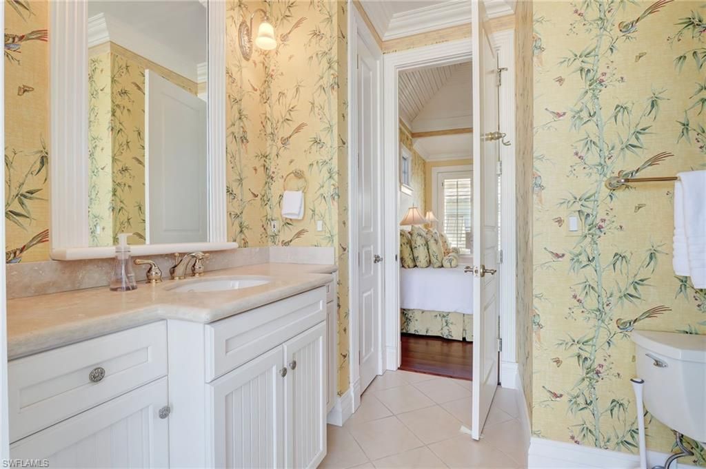 1551 Gulf Shore Blvd S, Naples, FL 34102 Photo