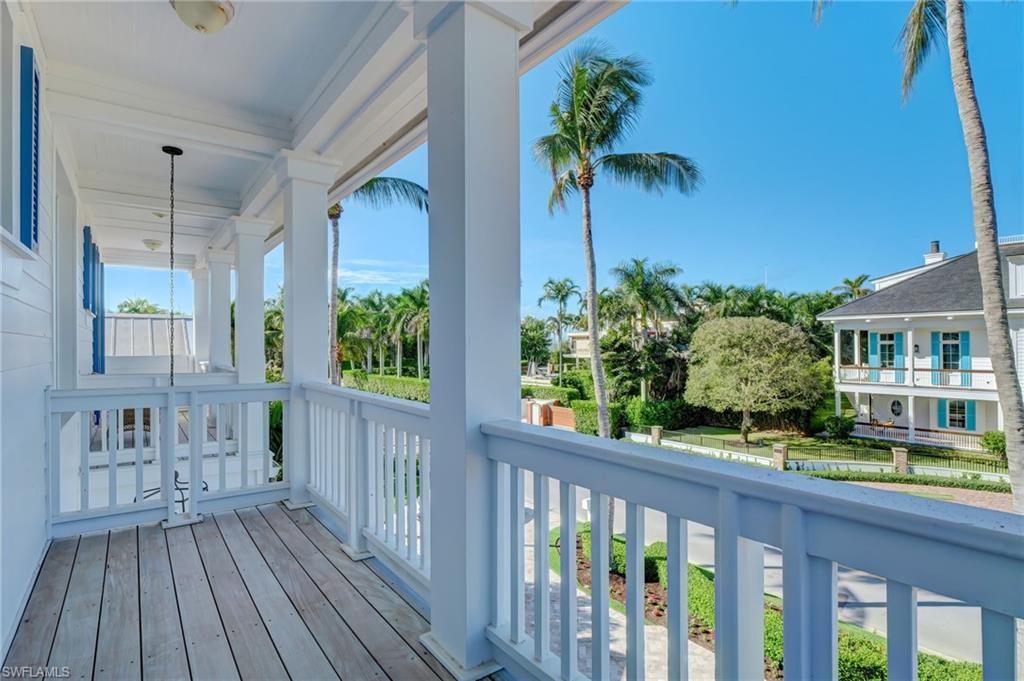 1551 Gulf Shore Blvd S, Naples, FL 34102 Photo