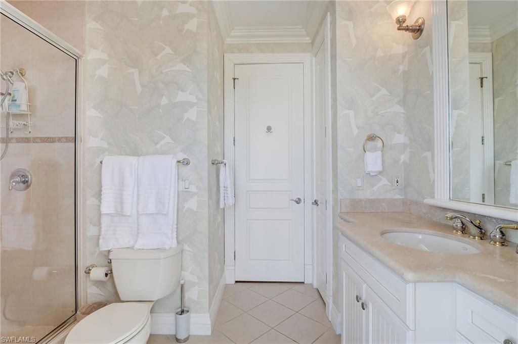 1551 Gulf Shore Blvd S, Naples, FL 34102 Photo