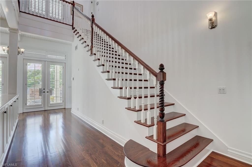 1551 Gulf Shore Blvd S, Naples, FL 34102 Photo
