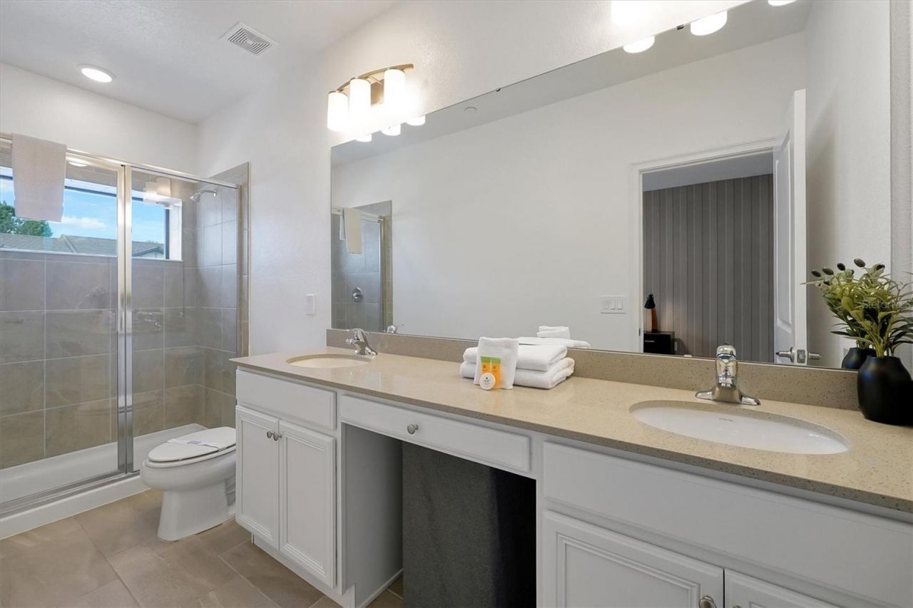 10400 Ebb Tide Lane, Orlando, FL 32821 Photo