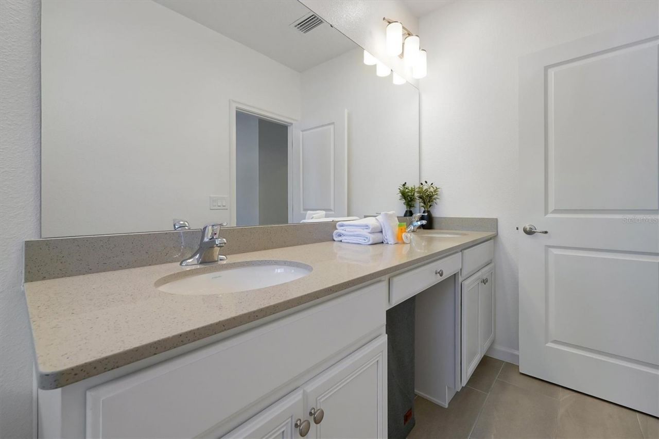 10400 Ebb Tide Lane, Orlando, FL 32821 Photo