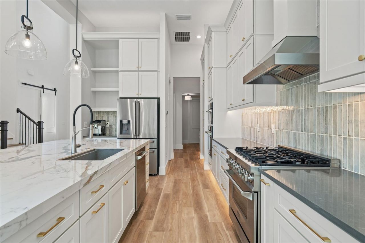 5252 Ravensbrook Court, Brooksville, FL 34601 Photo