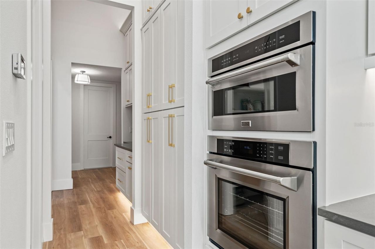 5252 Ravensbrook Court, Brooksville, FL 34601 Photo