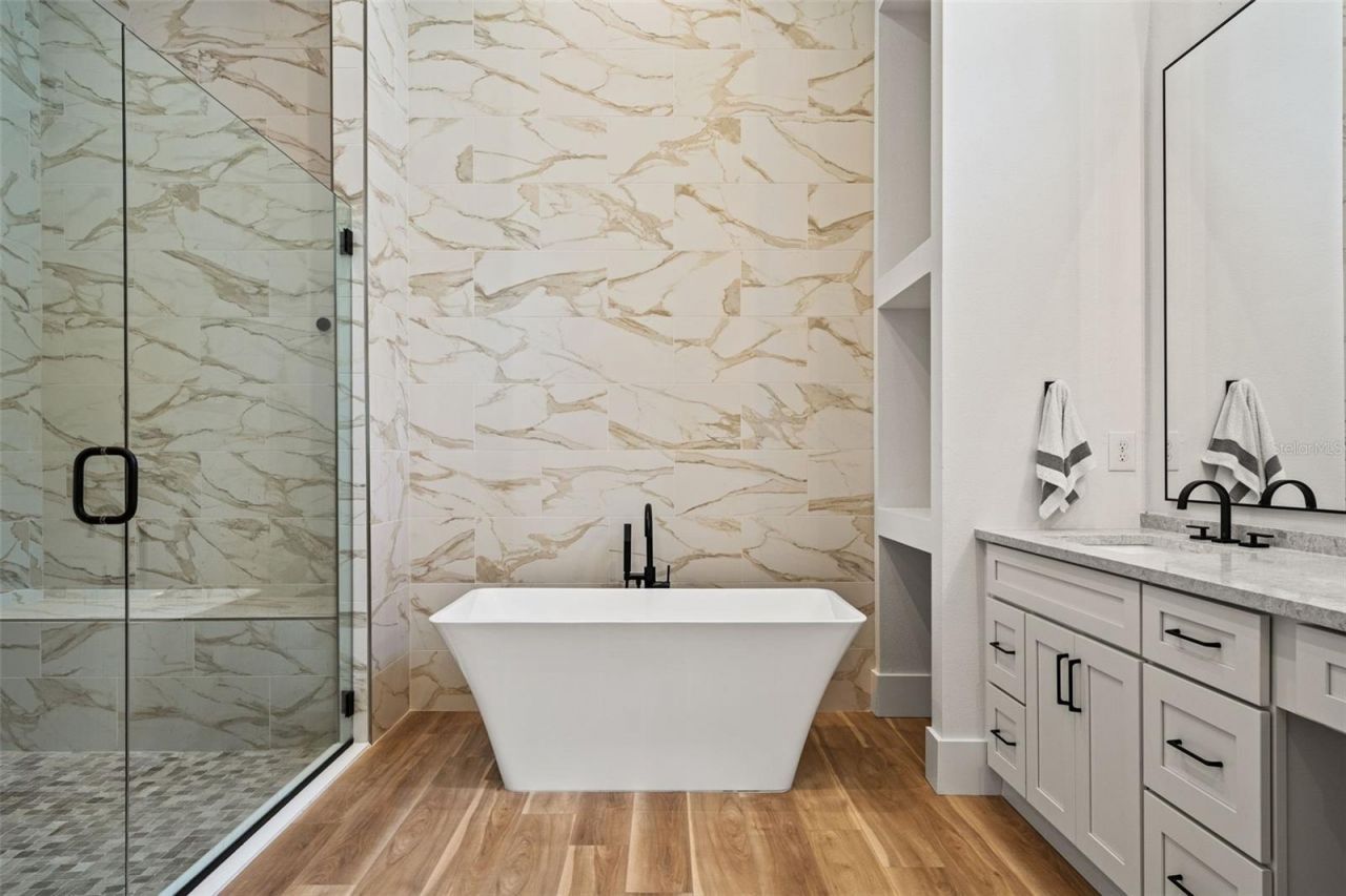 5252 Ravensbrook Court, Brooksville, FL 34601 Photo