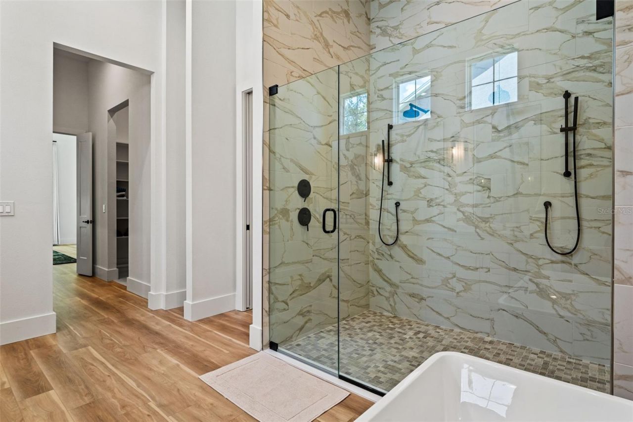 5252 Ravensbrook Court, Brooksville, FL 34601 Photo