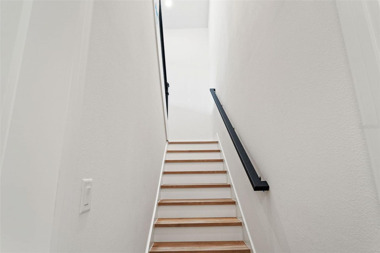 5252 Ravensbrook Court, Brooksville, FL 34601 Photo