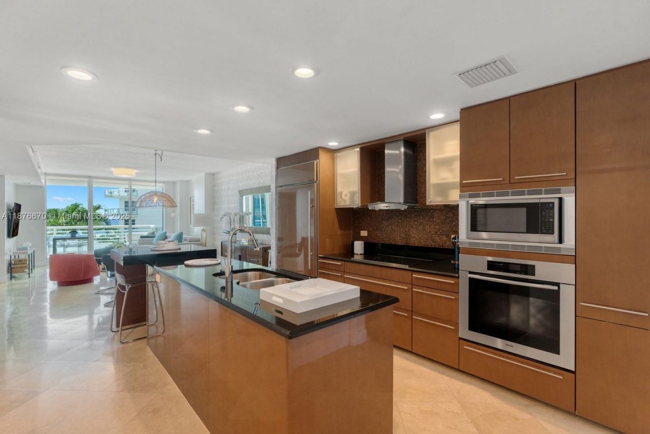 3801 Collins Ave, Unit 503, Miami Beach, FL 33140 Photo
