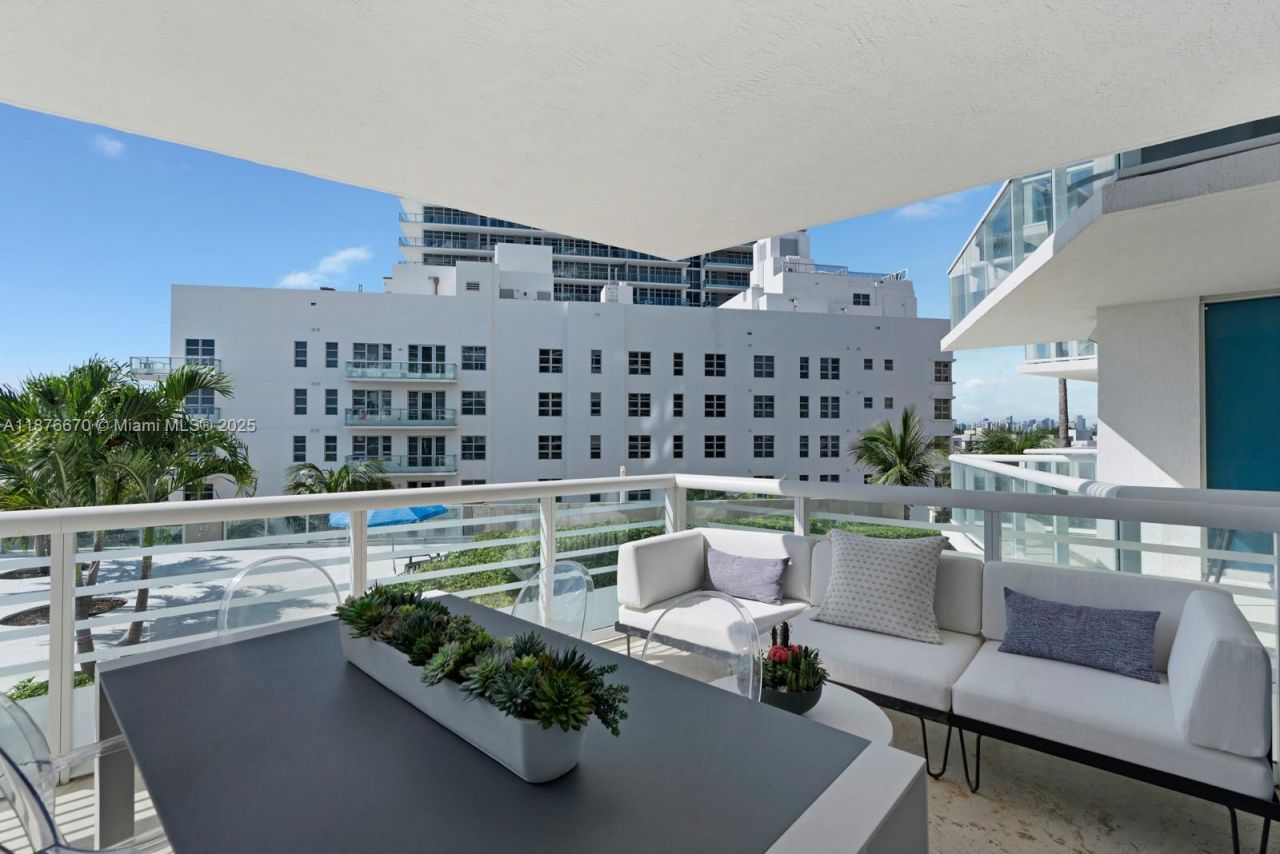 3801 Collins Ave, Unit 503, Miami Beach, FL 33140 Photo