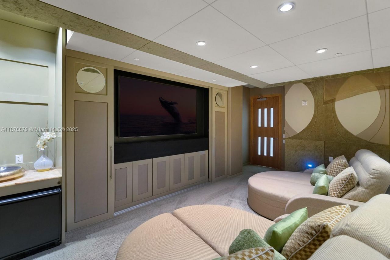 3801 Collins Ave, Unit 503, Miami Beach, FL 33140 Photo