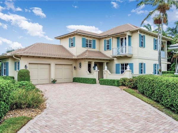410 N Palm Island Circle, Vero Beach, FL 32963