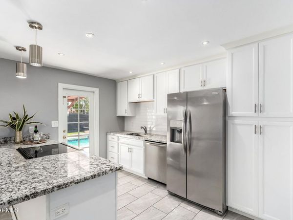 1711 S HARDY Drive, Tempe, AZ 85281