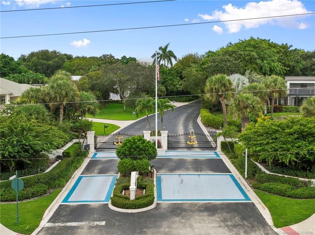 2694 NE Sewalls Landing Way, Jensen Beach, FL 34957 Photo