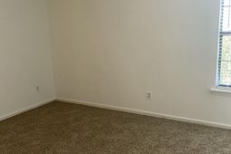 8040 Thelen Street photo 4