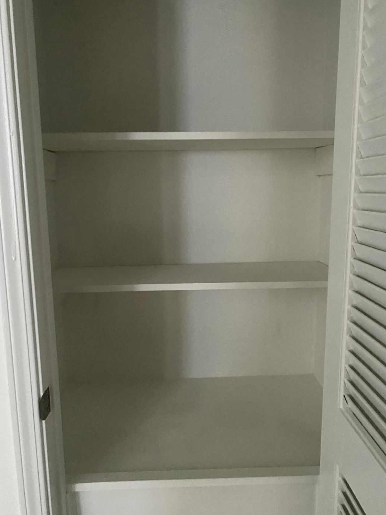 8040 Thelen Street Photo 8