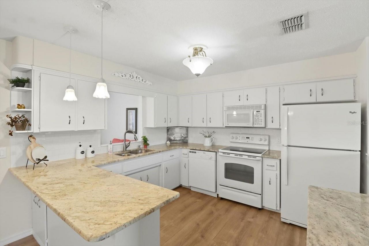 305 Edison, Inverness, FL 34452 Photo