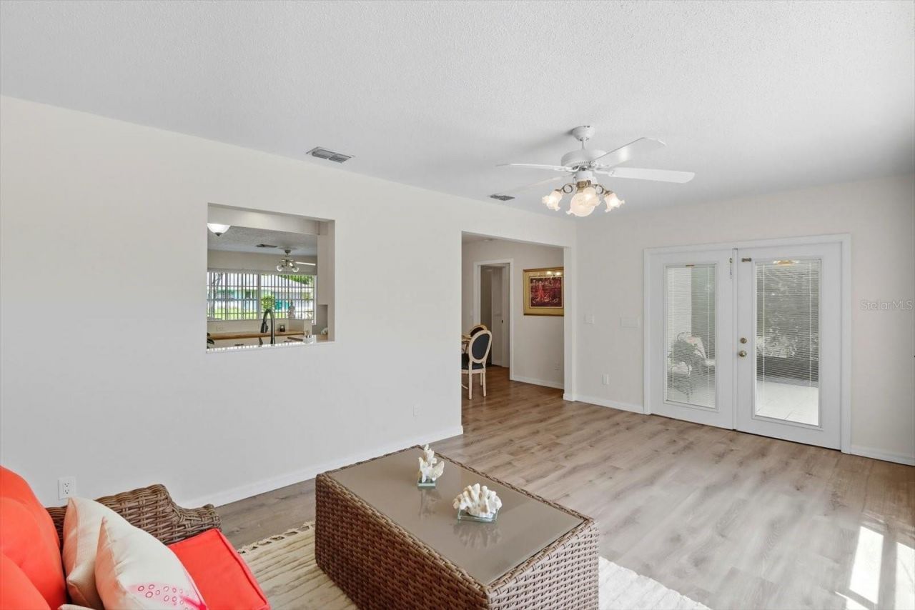 305 Edison, Inverness, FL 34452 Photo