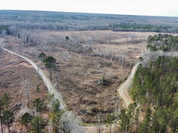 3 Prentiss Crump Road, Terry, MS 39170