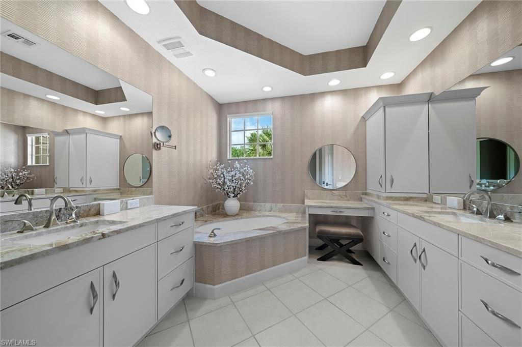 26871 Wyndhurst Ct, Unit 201, Bonita Springs, FL 34134 Photo