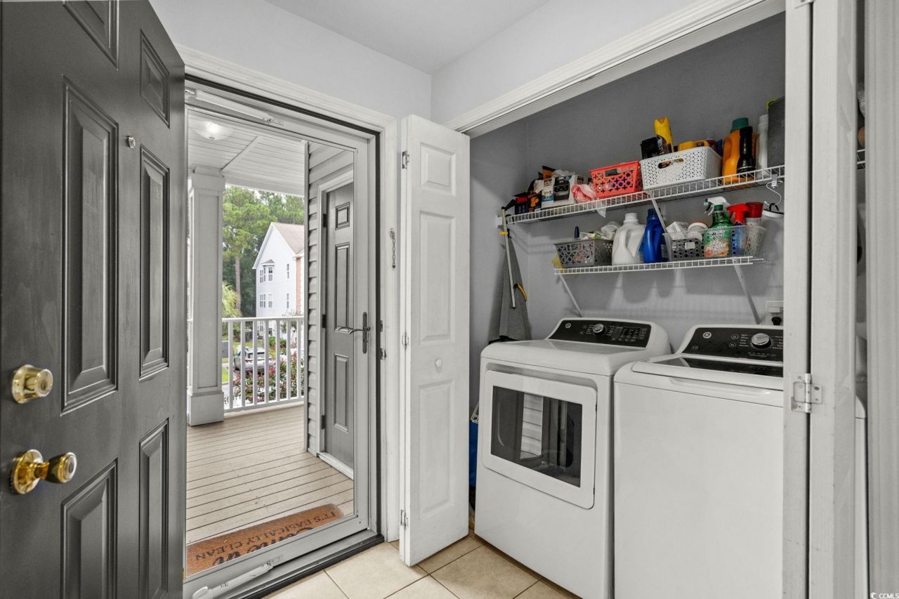 4849 Meadowsweet Dr. Photo 25