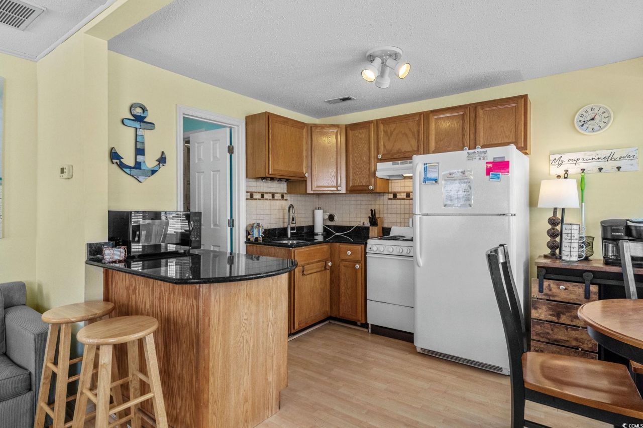 6001 - 5211 S Kings Hwy. Photo 12