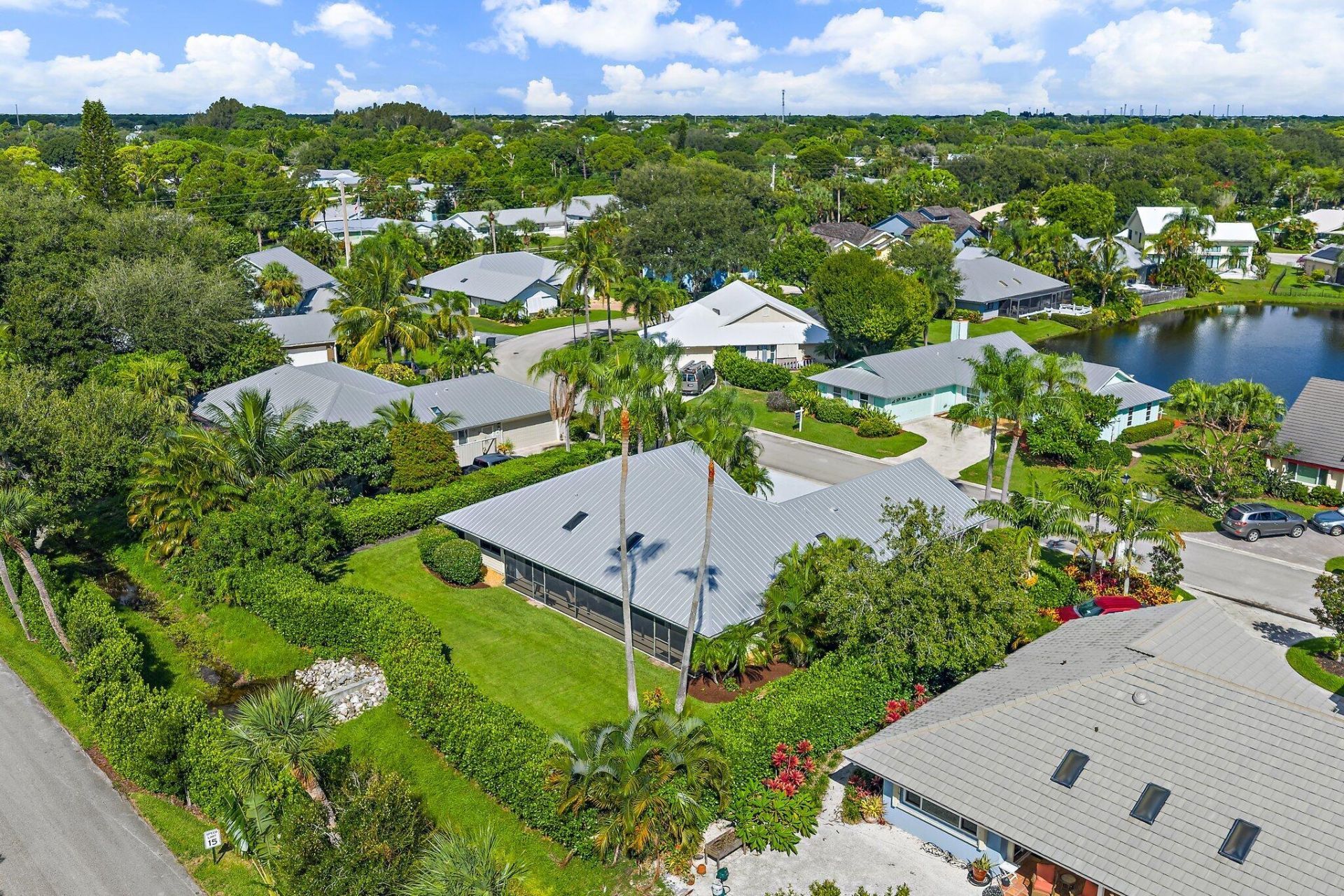 10690 SE Jupiter Narrows Drive, Hobe Sound, FL 33455 Photo