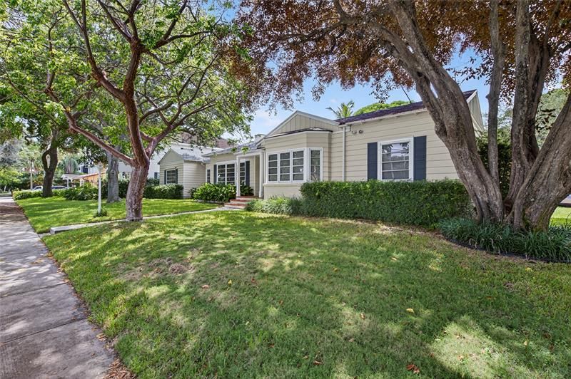 1017 SE 13th Terrace, Fort Lauderdale, FL 33316 Photo