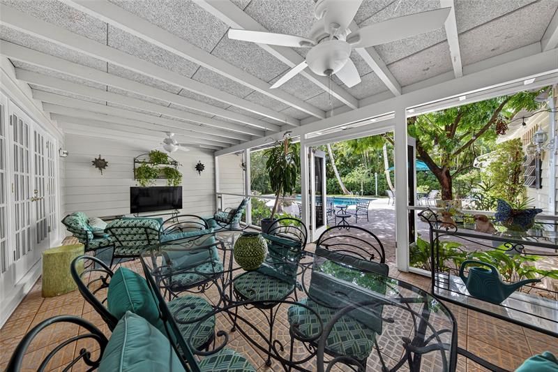 1017 SE 13th Terrace, Fort Lauderdale, FL 33316 Photo