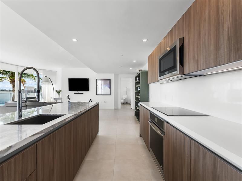 401 N Birch Road, Unit 400, Fort Lauderdale, FL 33304 Photo