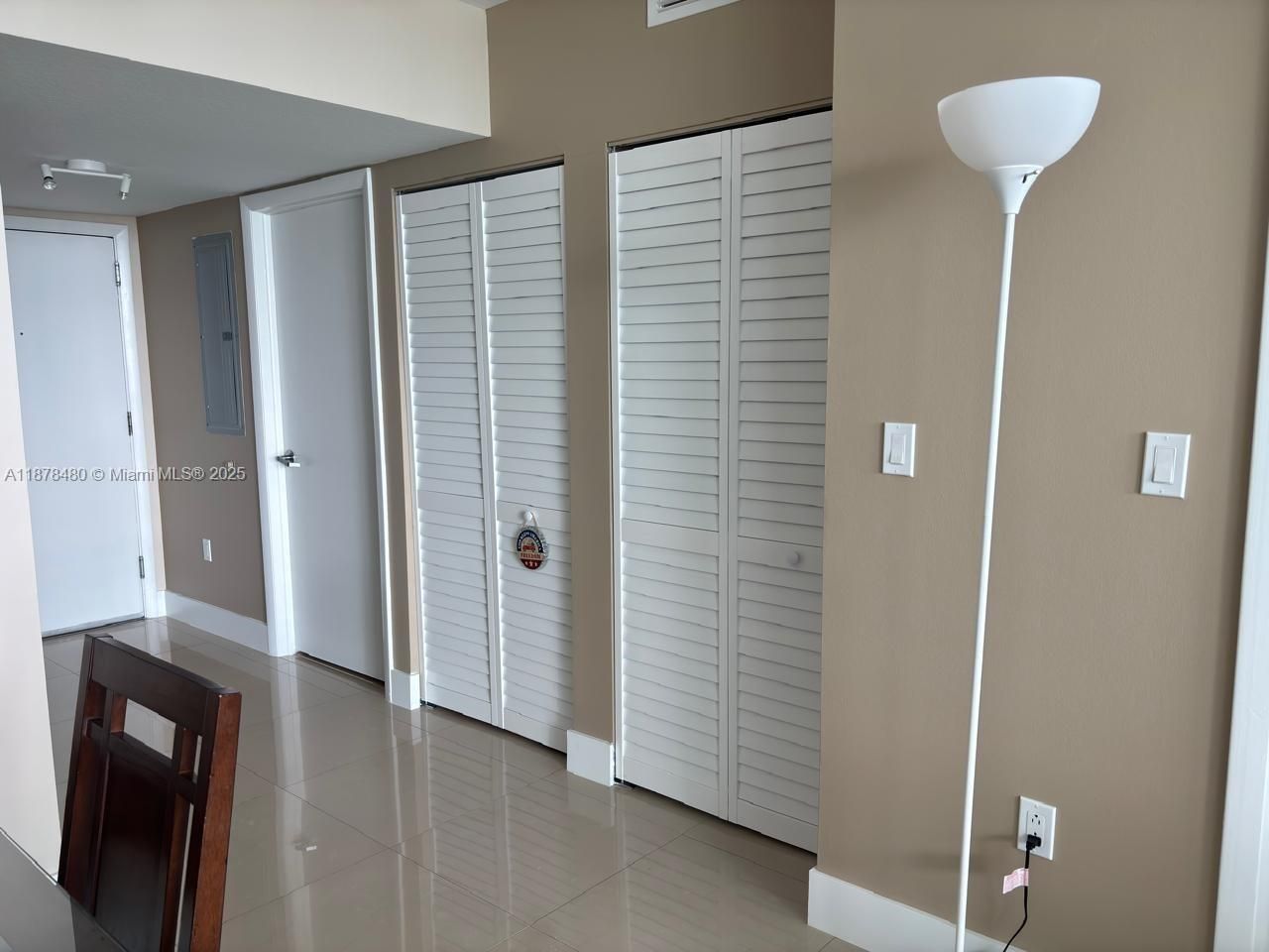 1800 N Bayshore Dr, Unit 2210, Miami, FL 33132 Photo