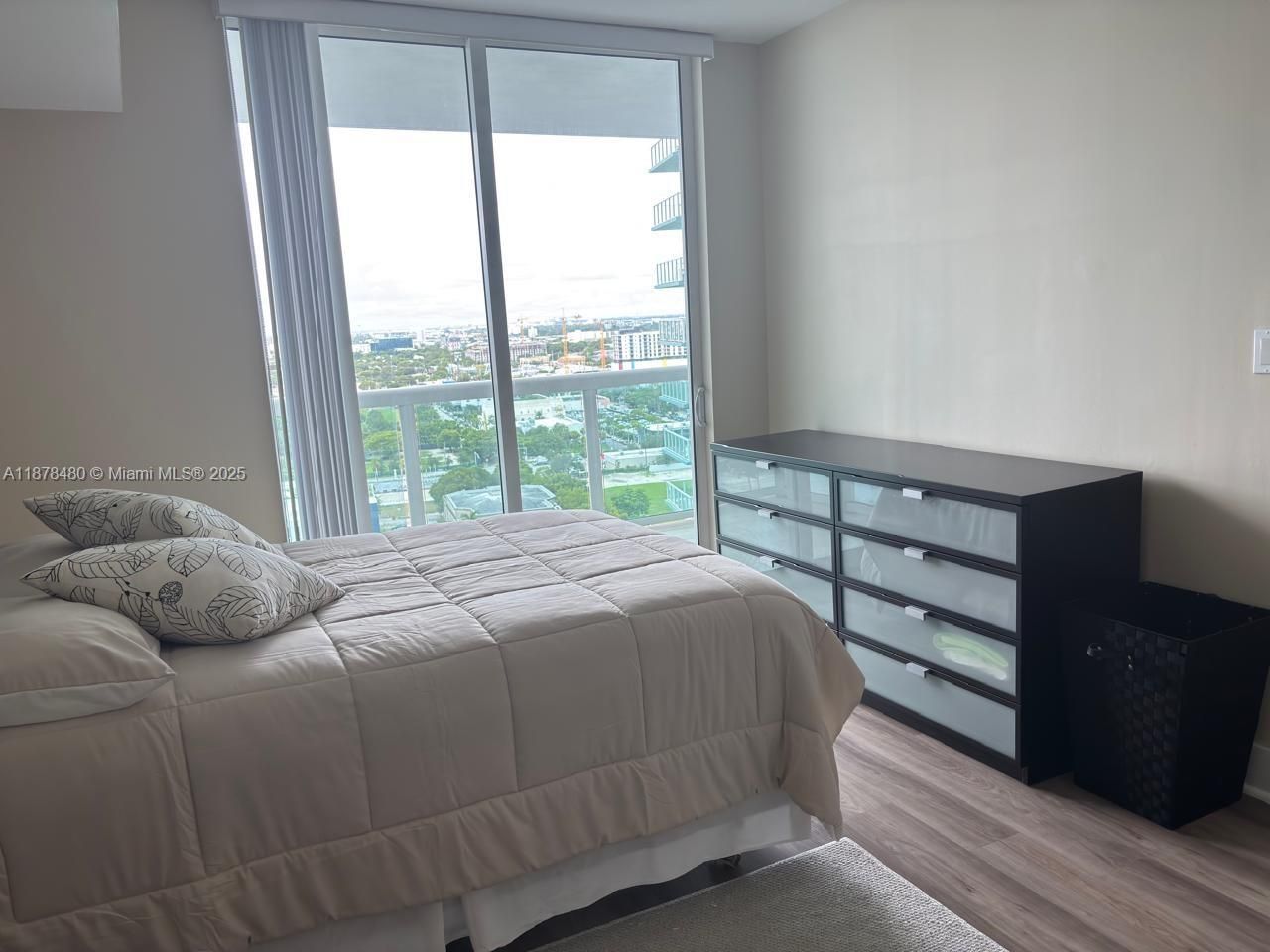 1800 N Bayshore Dr, Unit 2210, Miami, FL 33132 Photo