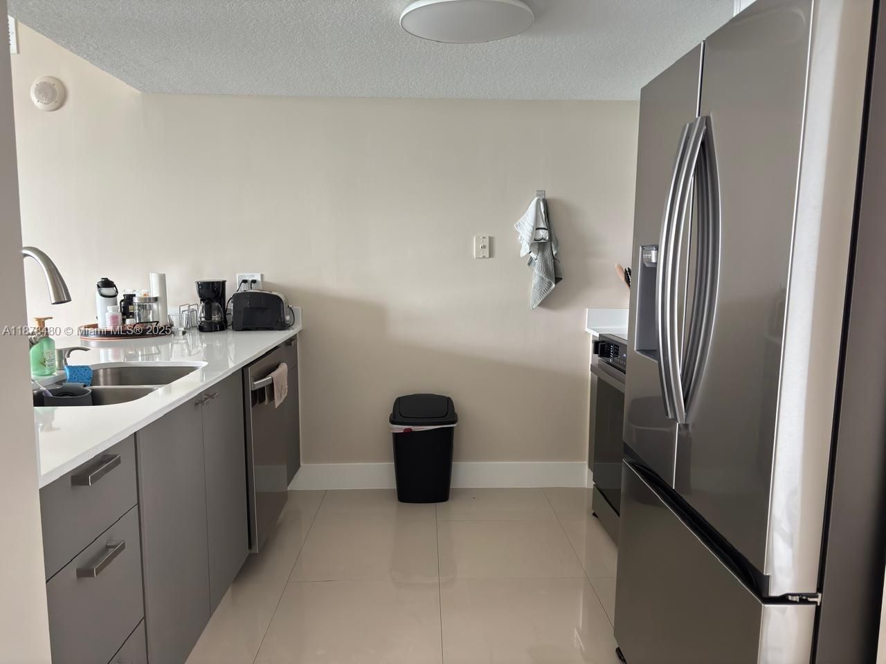 1800 N Bayshore Dr, Unit 2210, Miami, FL 33132 Photo
