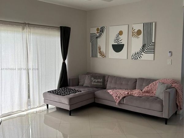 1851 NW 96th Ter, Unit 6B, Pembroke Pines, FL 33024