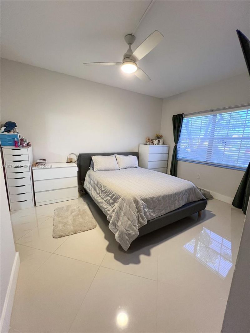 1851 NW 96th Ter, Unit 6B, Pembroke Pines, FL 33024 Photo