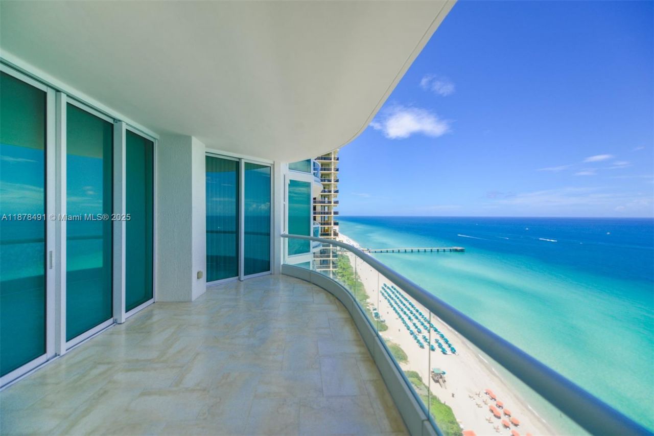 16051 Collins Ave, Unit 2102, Sunny Isles Beach, FL 33160 Photo