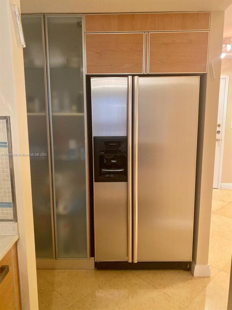 230 174th St, Unit 1602, Sunny Isles Beach, FL 33160 Photo