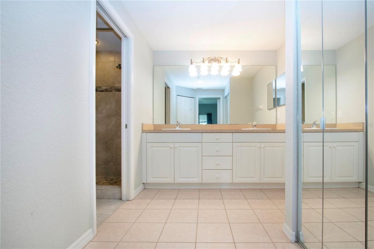 6426 Bay Cedar Lane, Unit 101, Bradenton, FL 34203 Photo