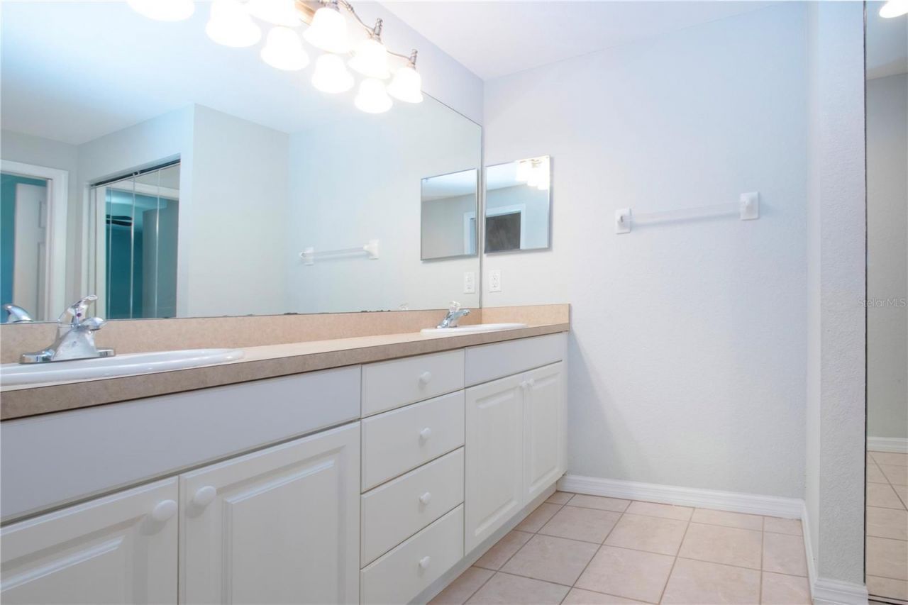 6426 Bay Cedar Lane, Unit 101, Bradenton, FL 34203 Photo