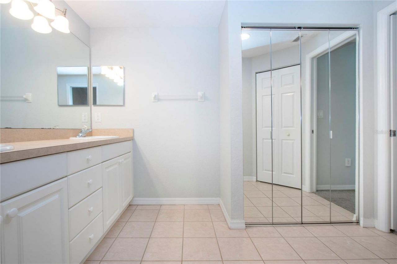 6426 Bay Cedar Lane, Unit 101, Bradenton, FL 34203 Photo