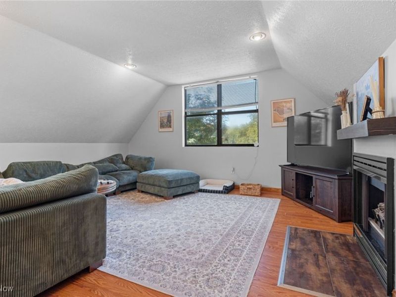 2473 W 11th Street, Cleveland, OH 44113 Photo 28