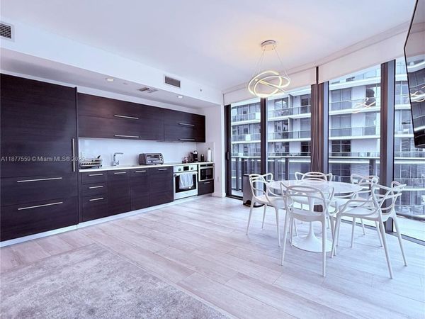 55 SW 9th St, Unit 4003, Miami, FL 33130