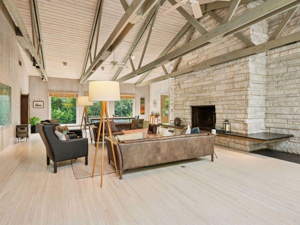 3325 W 34 1/2 Street, Minneapolis, MN 55416