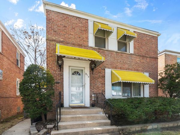 814 Norfolk Avenue, Westchester, IL 60154