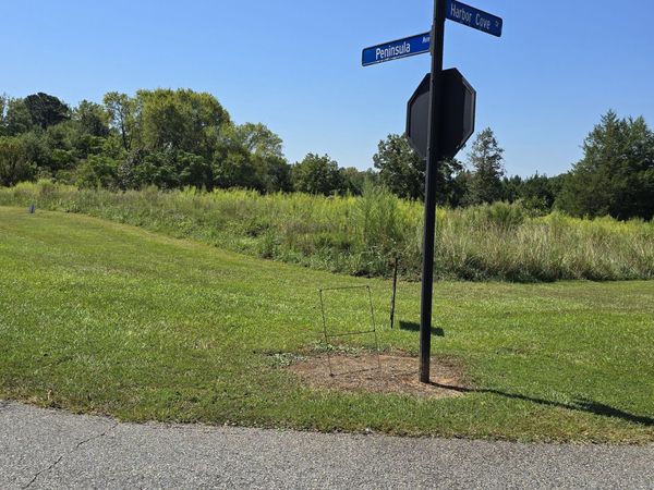 402 HARBOR COVE Drive, Unit LOT # 32, Macon, GA 31220