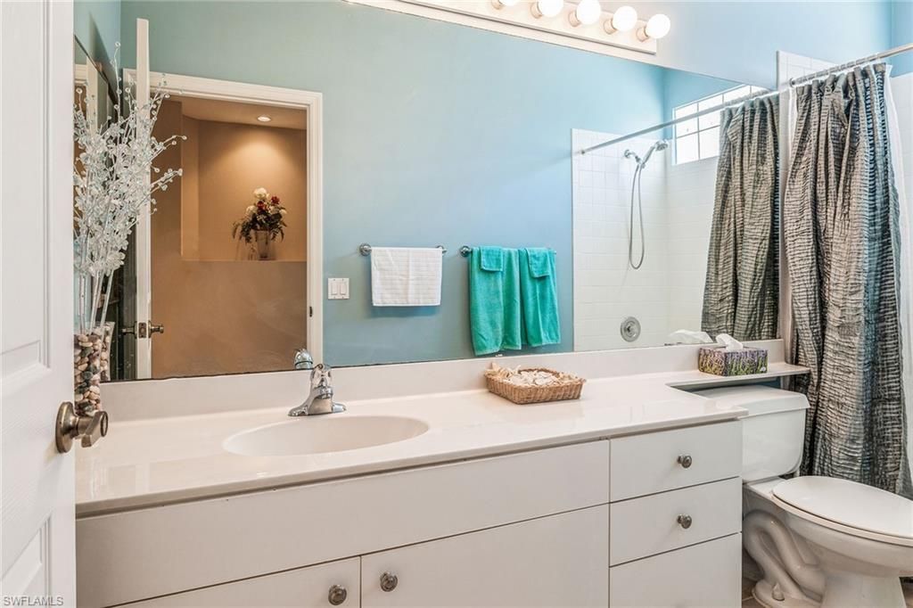 27080 Lake Harbor Ct, Unit 201, Bonita Springs, FL 34134 Photo