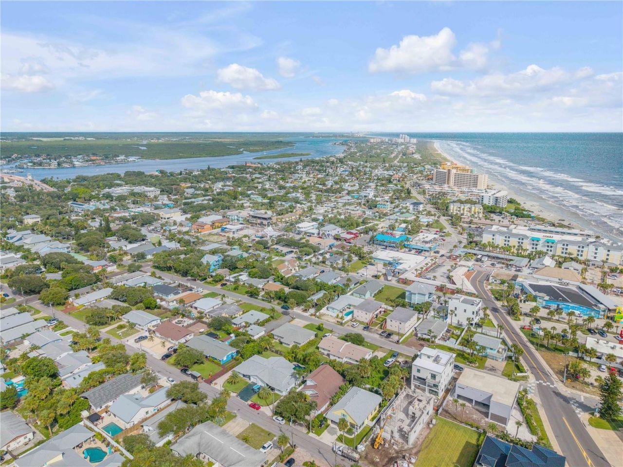 418 Columbus Avenue, New Smyrna Beach, FL 32169 Photo